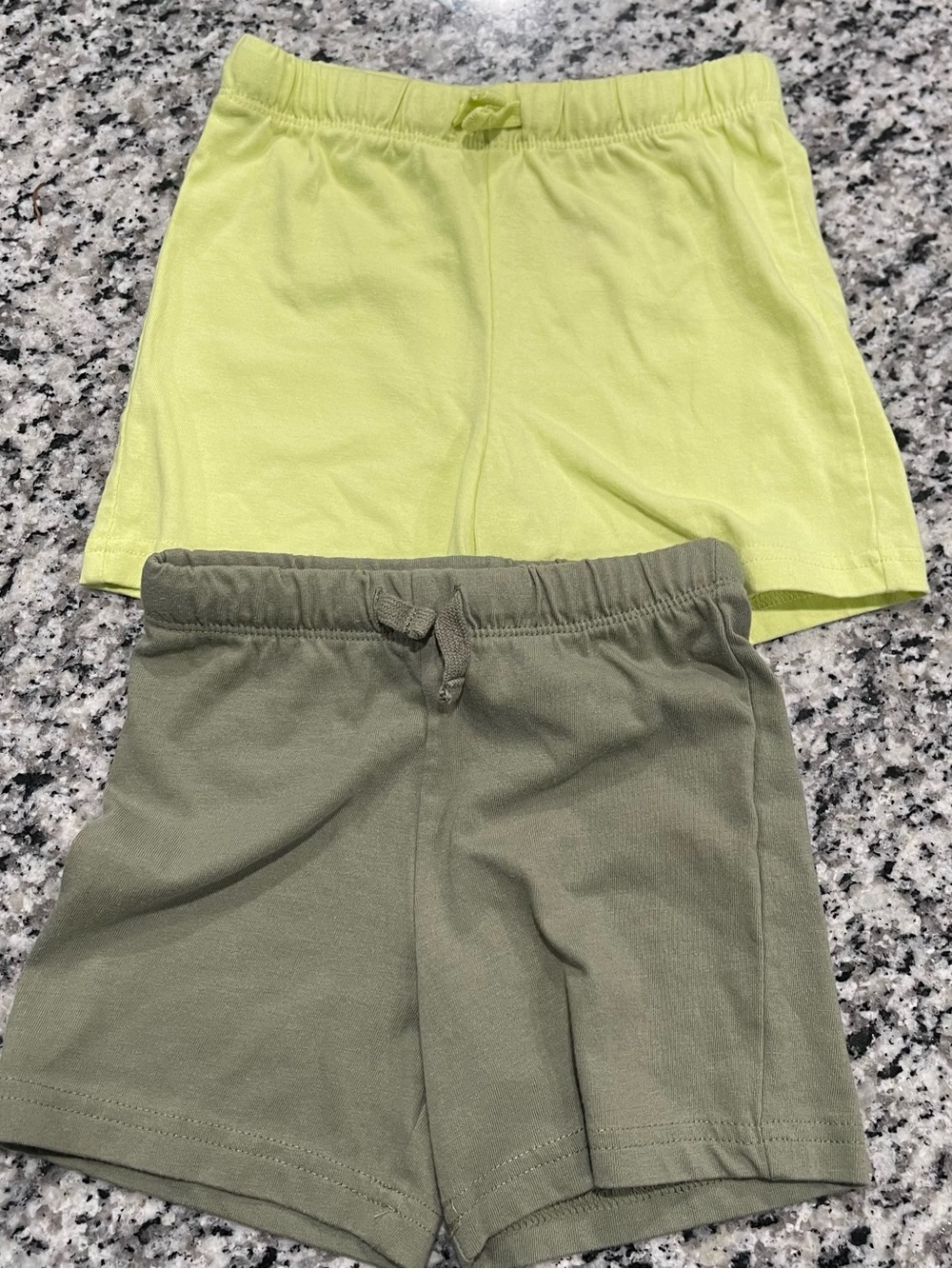 Cat and Jack Toddler Boy Cotton Drawstring Shorts - Yellow and Olive - 3T